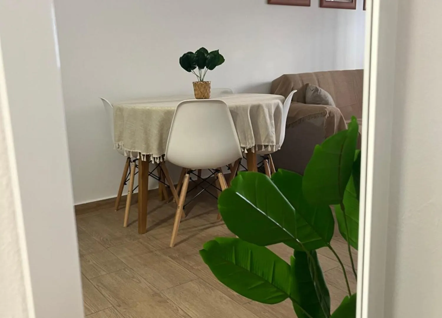 Adana Beach House Cadiz 0*,